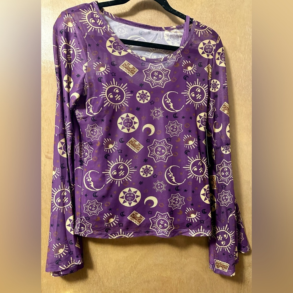 Her Universe Disney Hocus Pocus Celestial Mesh Girls Long Sleeve Top